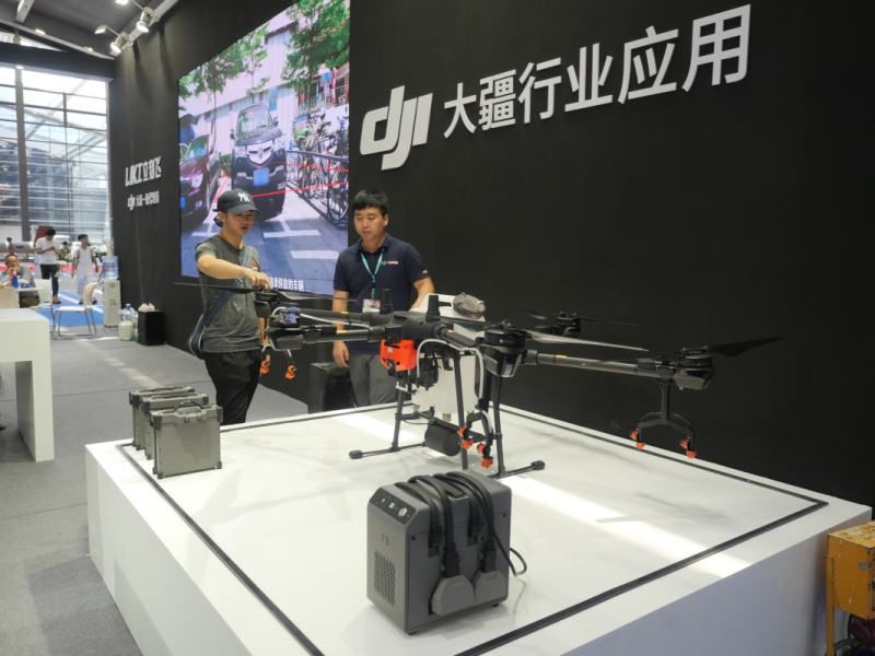 2019無(wú)人機(jī)展圖2.jpg